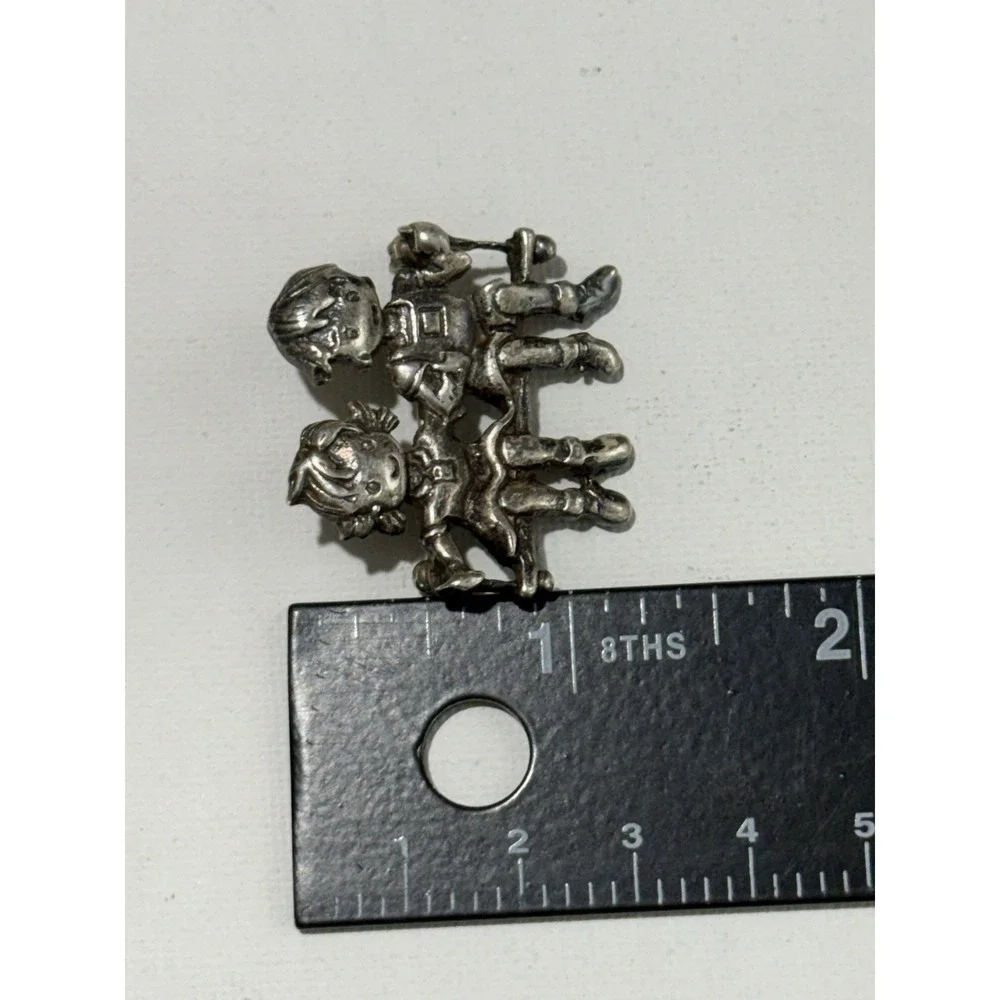 Vintage Sterling Silver 925 Boy Girl Swing Swinging Brooch Pin K2483 Mothers Day